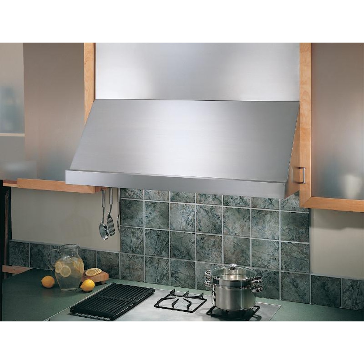 Best Hoods Professional Range Hoods 36" Under-the-Cabinet Range Hood