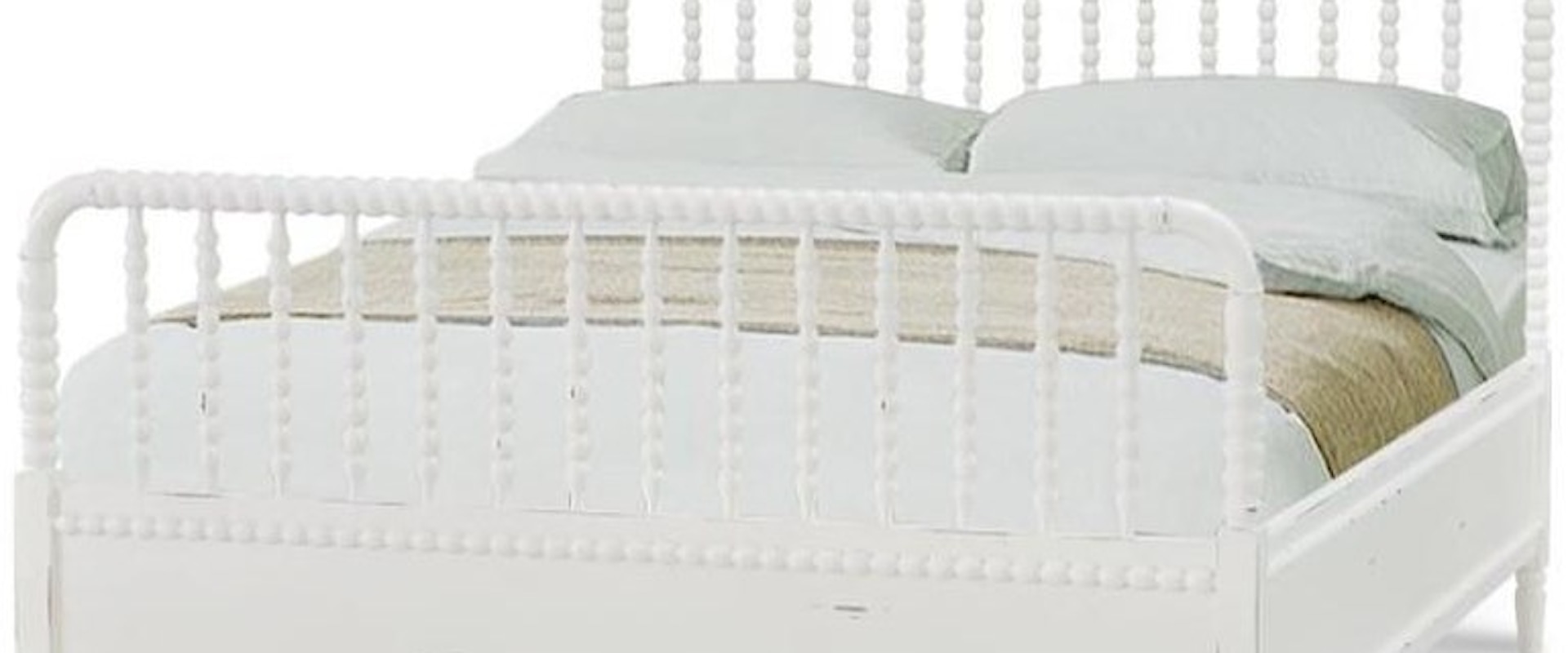 4 Piece Queen Cottage Bedroom Set