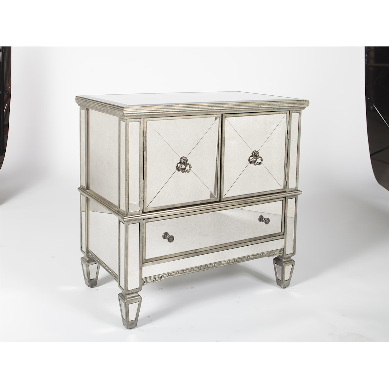 Butler Specialty Company Butler Loft Console Cabinet