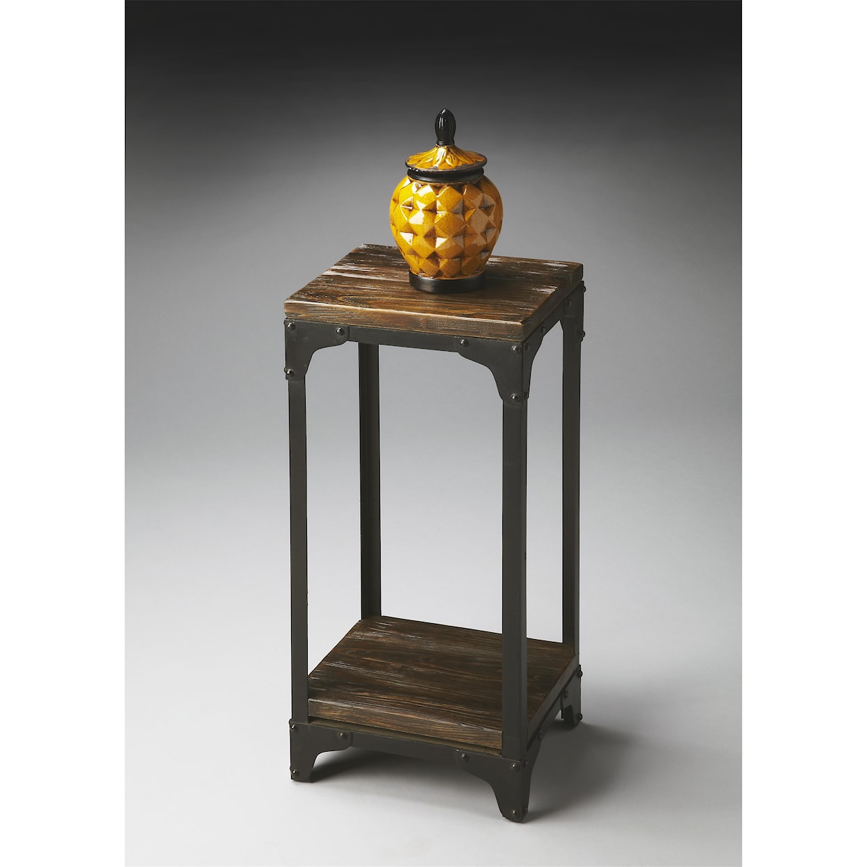 Butler Specialty Company Mountain Lodge Pedestal Stand