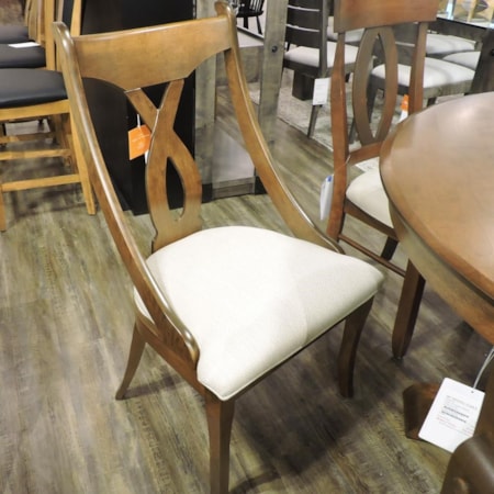 Customizable Upholstered Chair