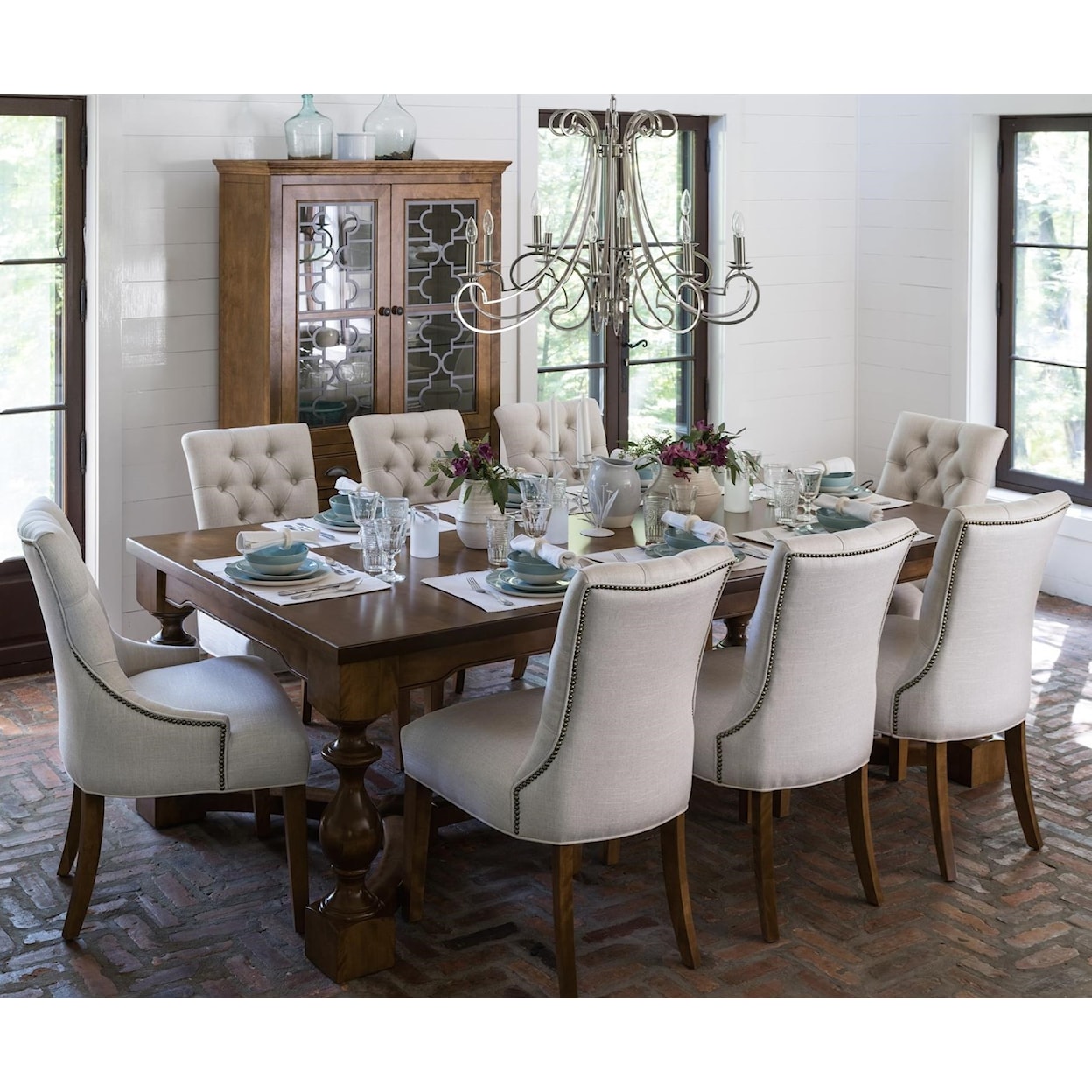 Canadel Farmhouse Customizable Dining Table Set