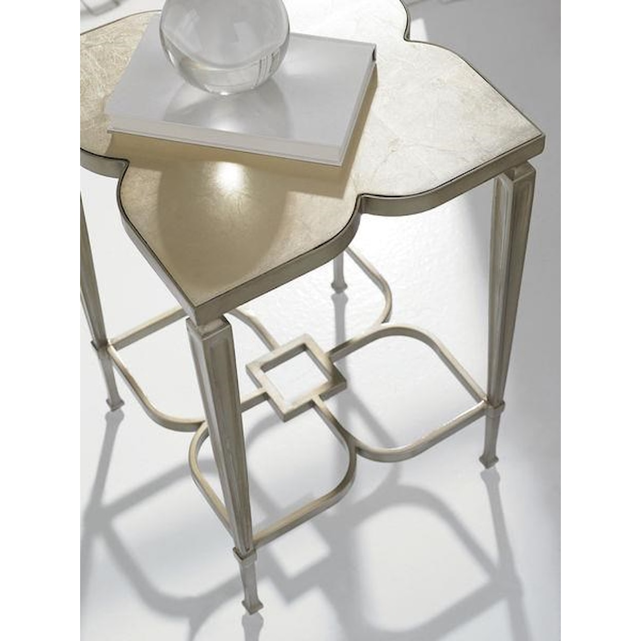 Caracole Caracole Classic Lucky Charm End Table