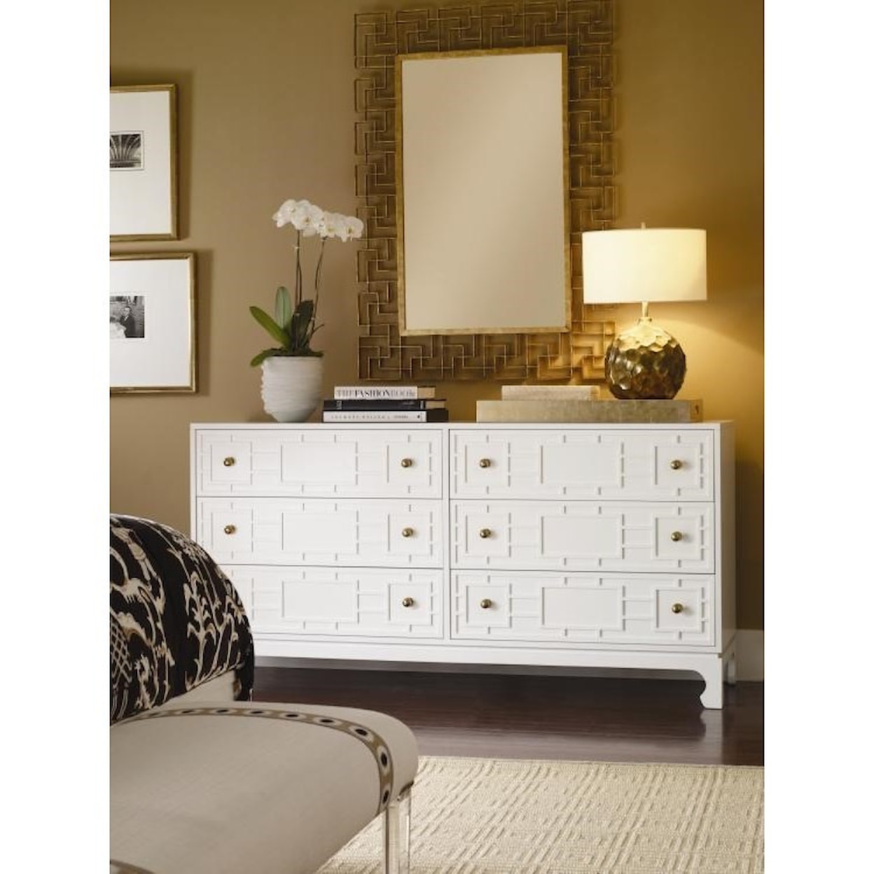 Century Details Case - Bedroom Customizable Six Drawer Chest