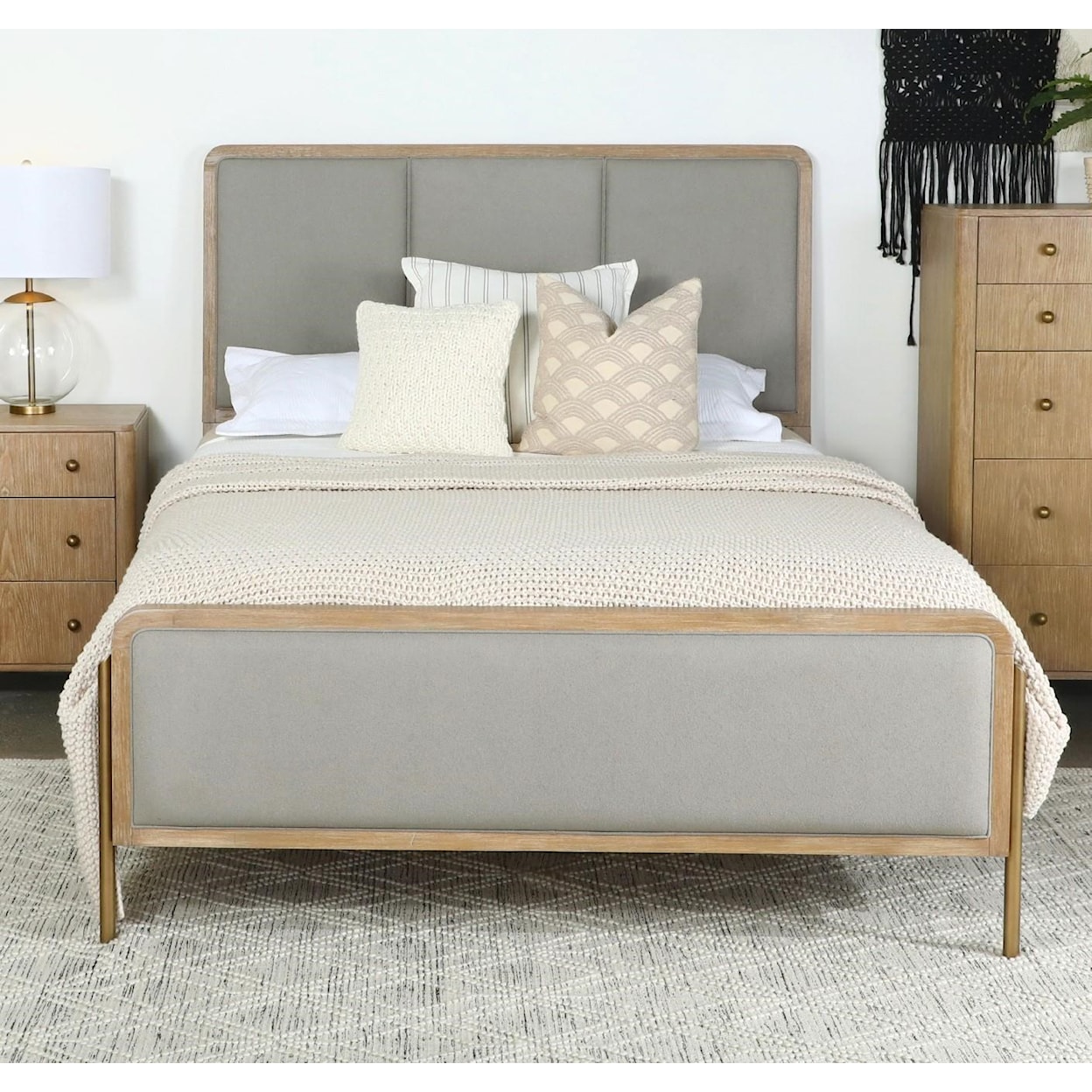 Coaster 22430 Queen Upholstered Bed