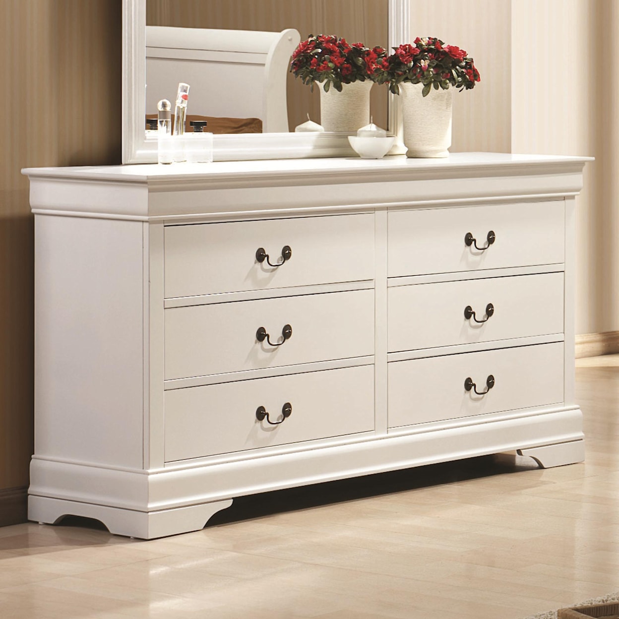 Michael Alan CSR Select Louis Philippe 204 Dresser