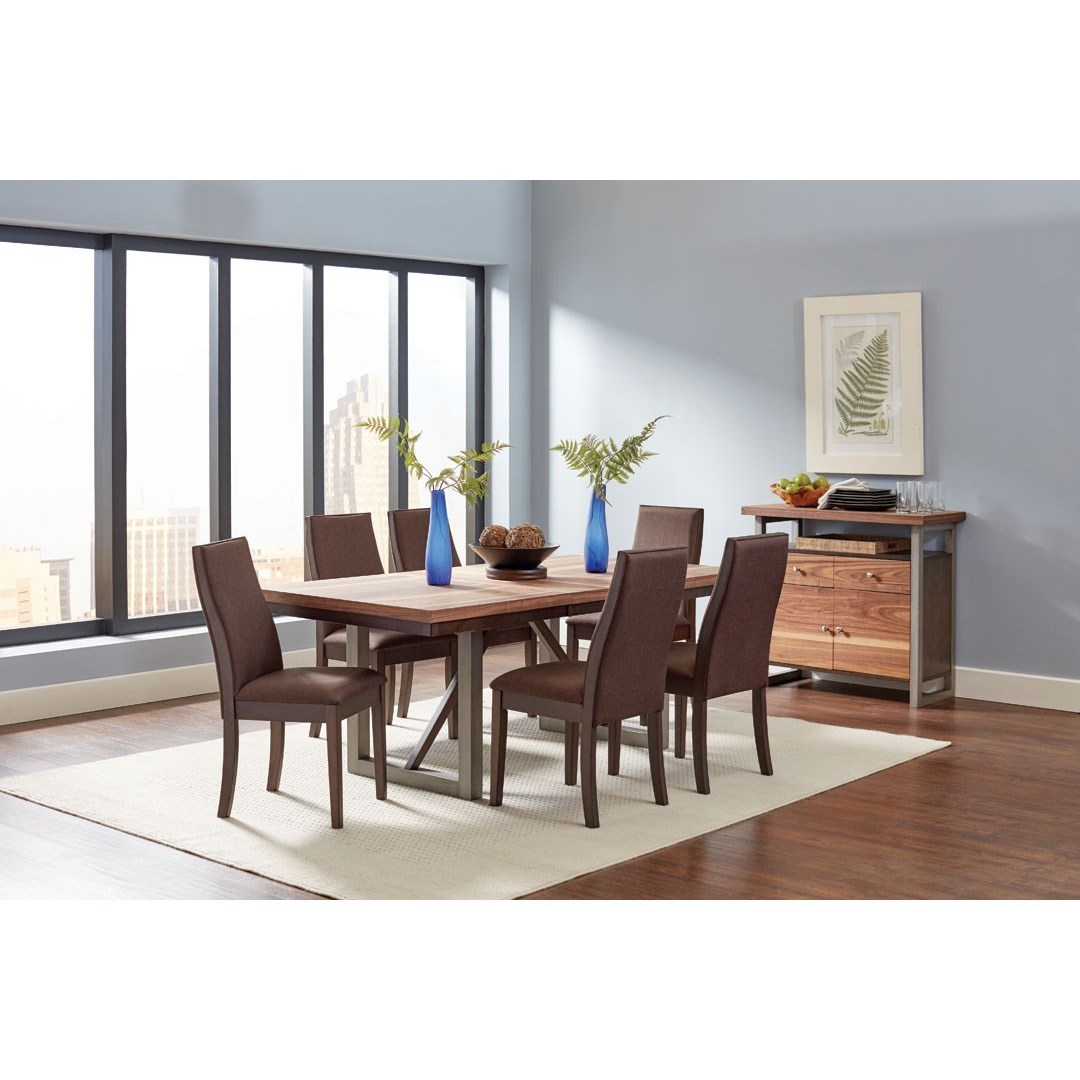 Casual Dining Room Group