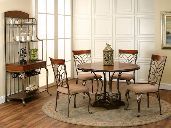 Casual Dining Room Group