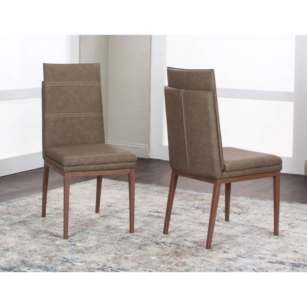 Cramco, Inc Leone Upholstered Side Chair