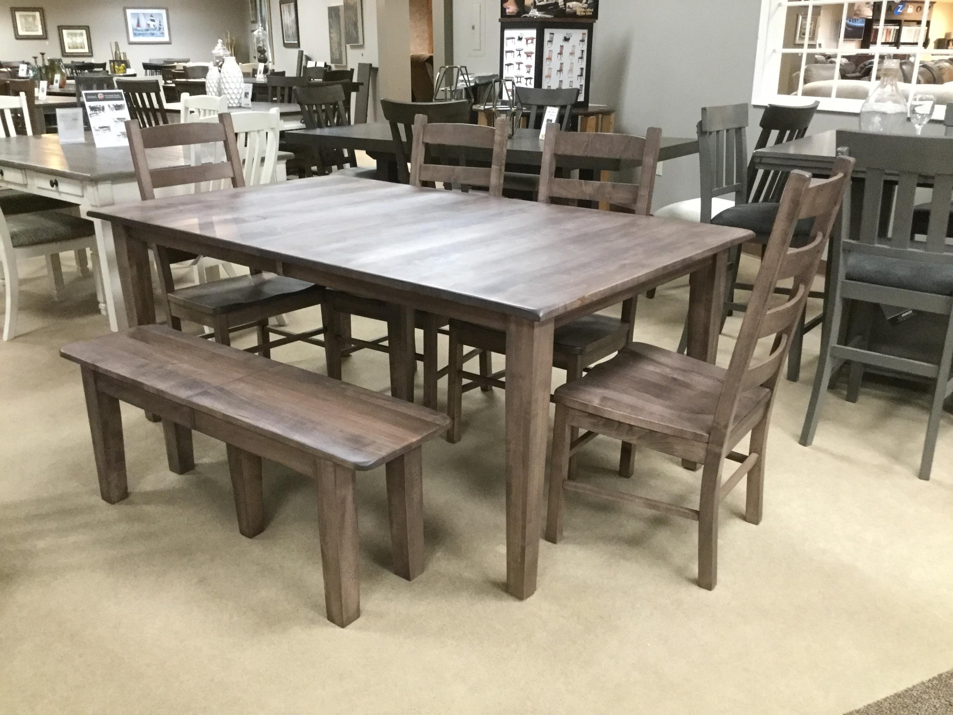Customizable Dining Table