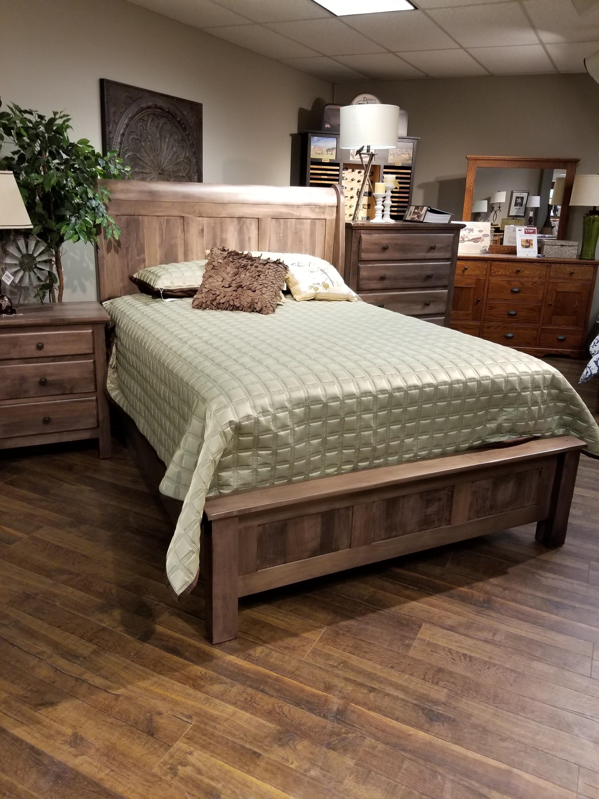 Queen Sleigh Bed