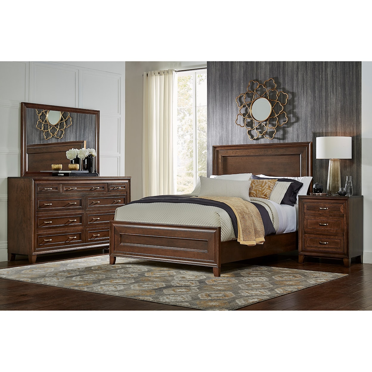 Daniels Amish Summerville Queen Bed with Standard Height Footboard