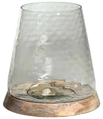 Nia Hurricane Holder