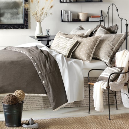 Queen Hand-Tacked Comforter