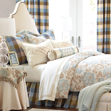 Cal King Button-Tufted Comforter