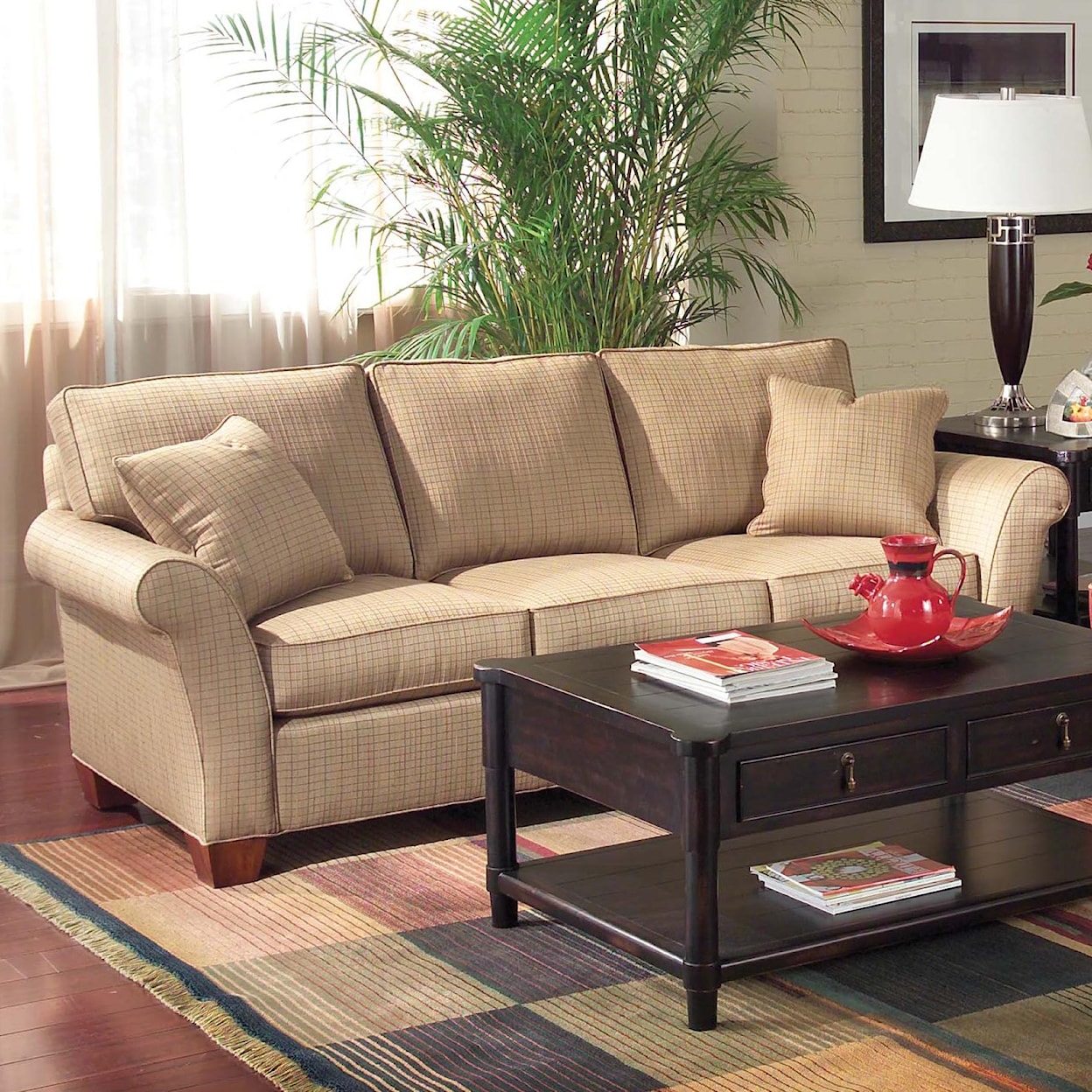 Fairfield Sofa Accents Flair-Arm Sofa