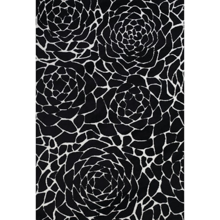 Black/White 2'-6" x 8' Runner Rug