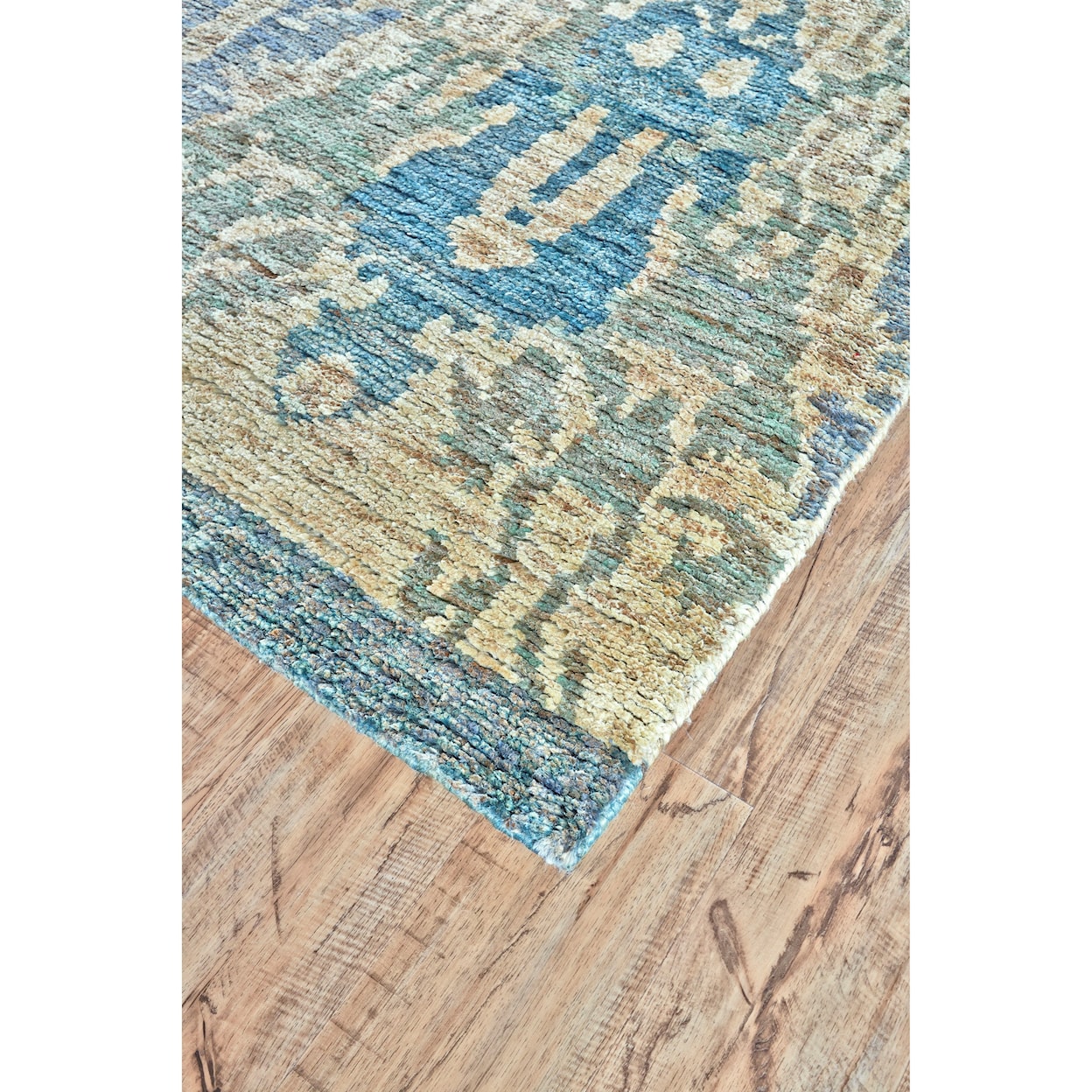 Feizy Rugs Neela Cornflower 5'-6" x 8'-6" Area Rug