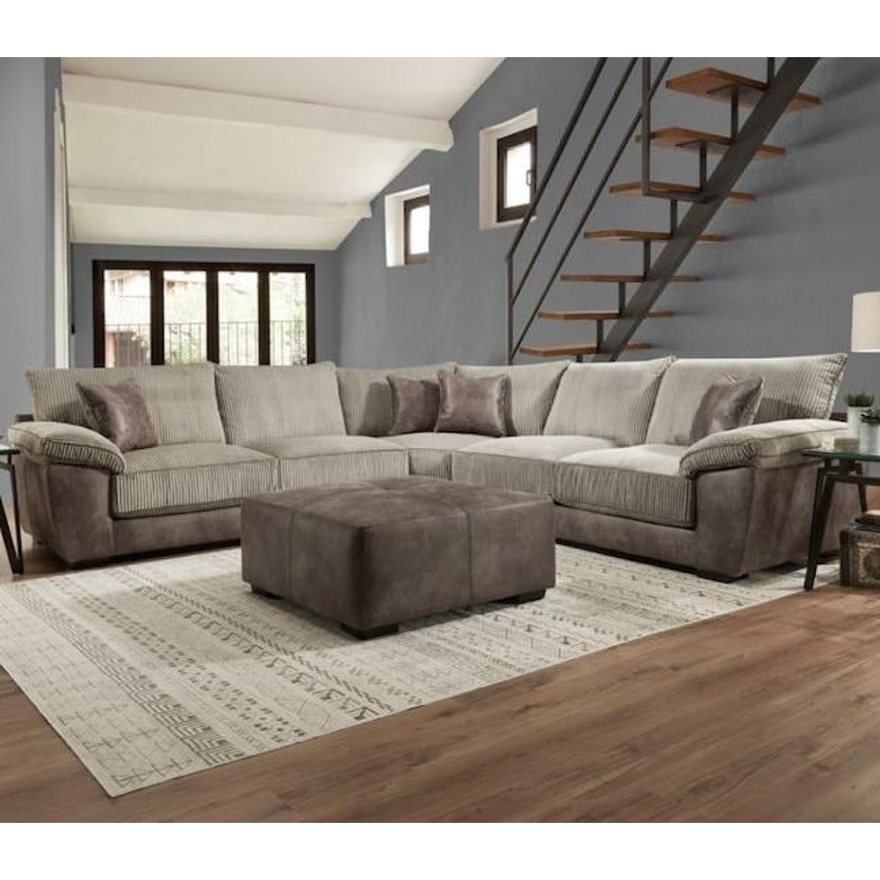 Franklin Emerie Sectional Sofa