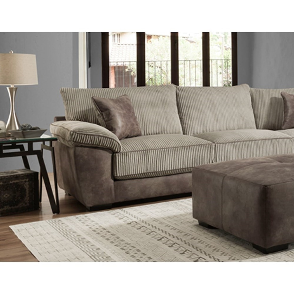 Franklin Emerie Sectional Sofa