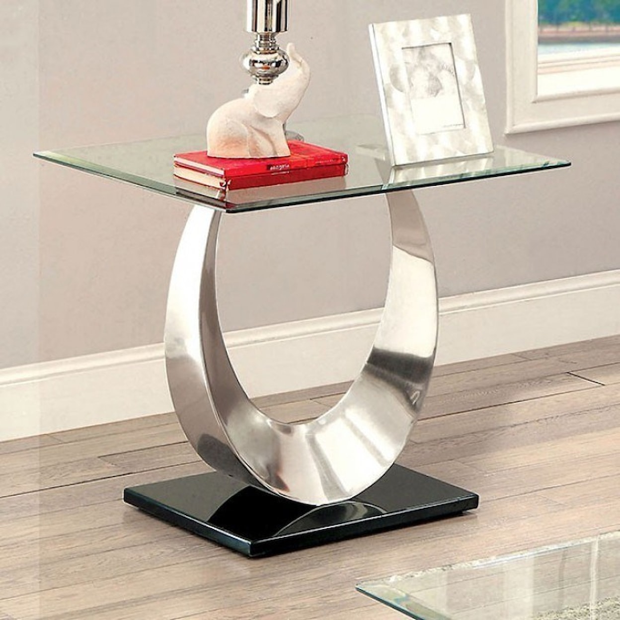 FUSA Orla II End Table