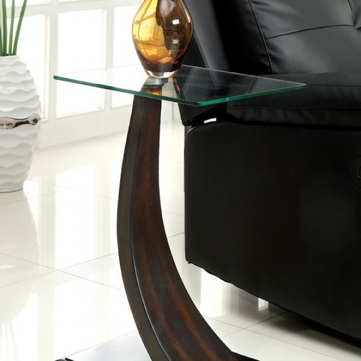 Furniture of America Valon Side Table