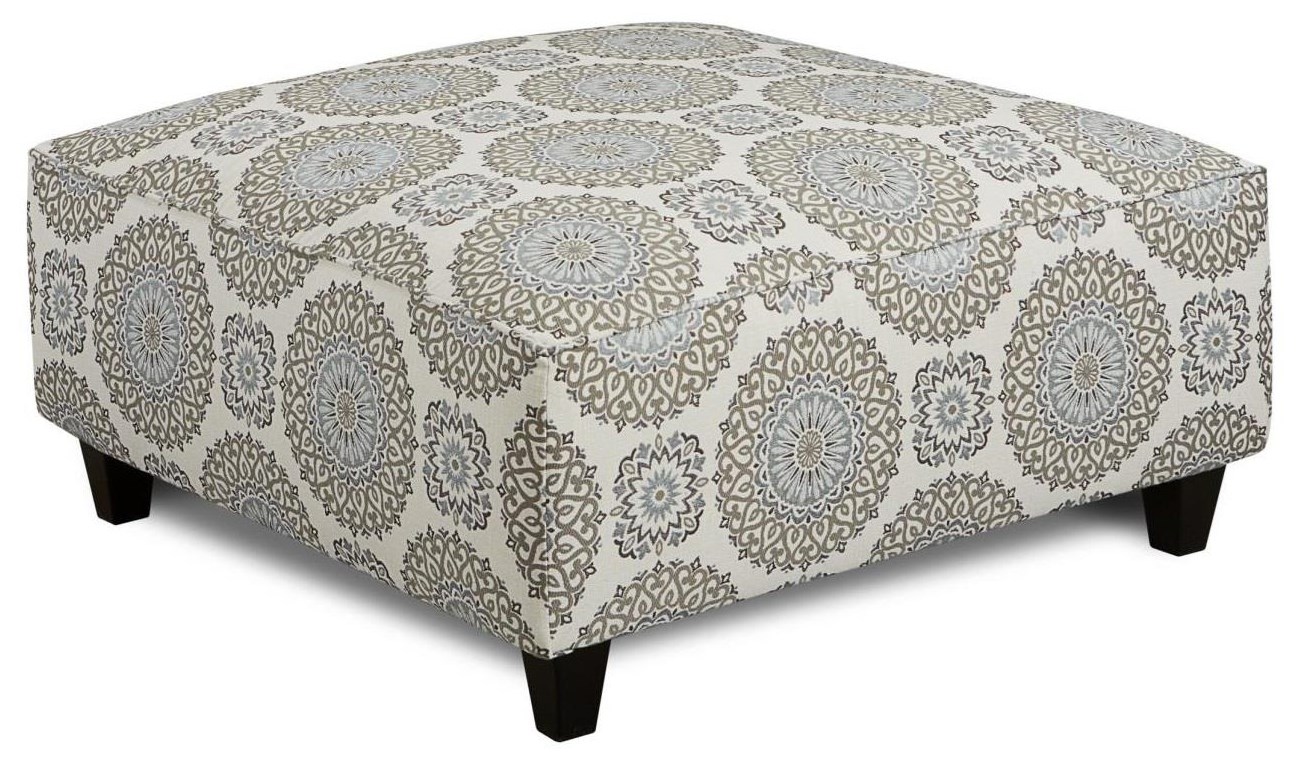 Cocktail Ottoman