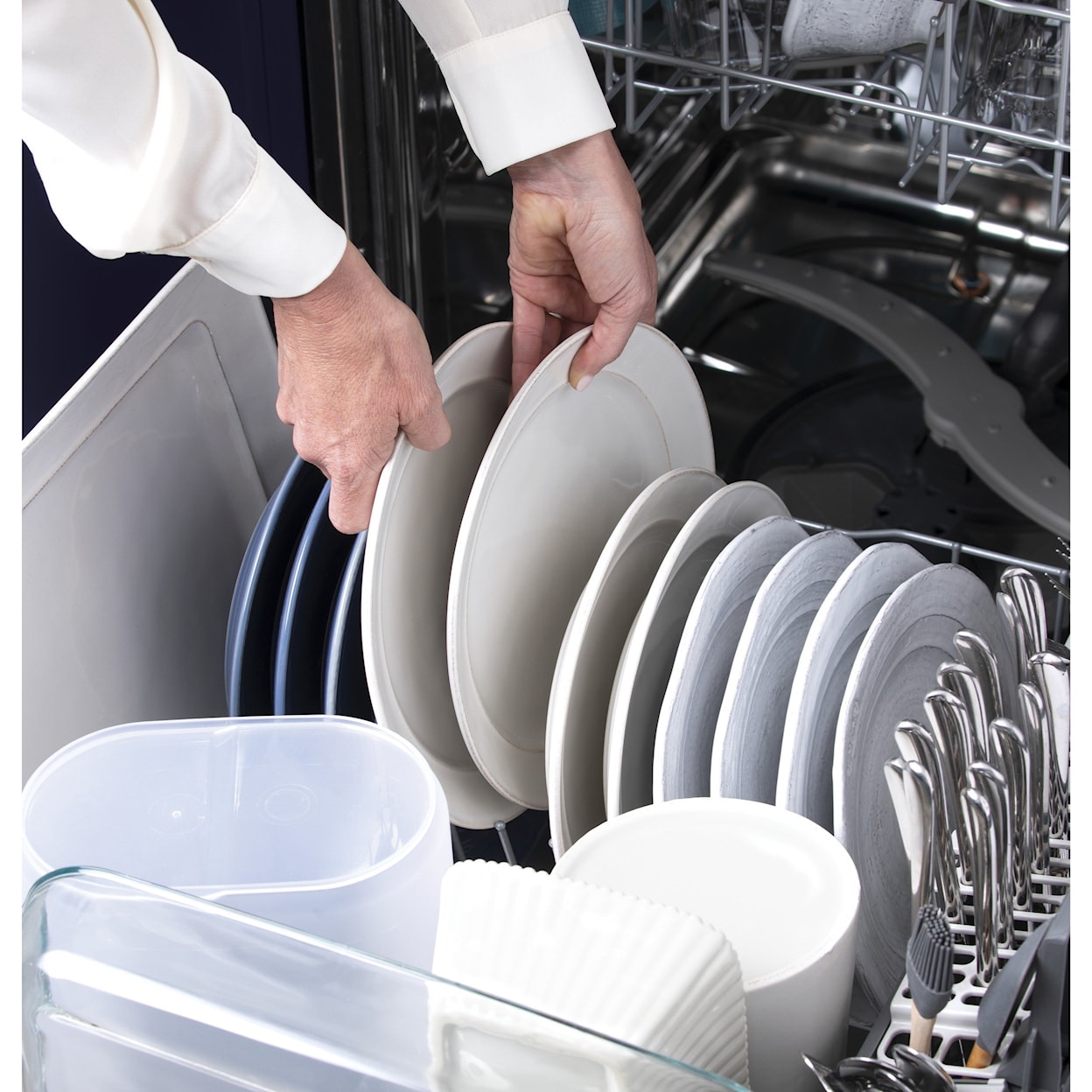GE Appliances Dishwashers GE® Stainless Steel Interior Dishwasher