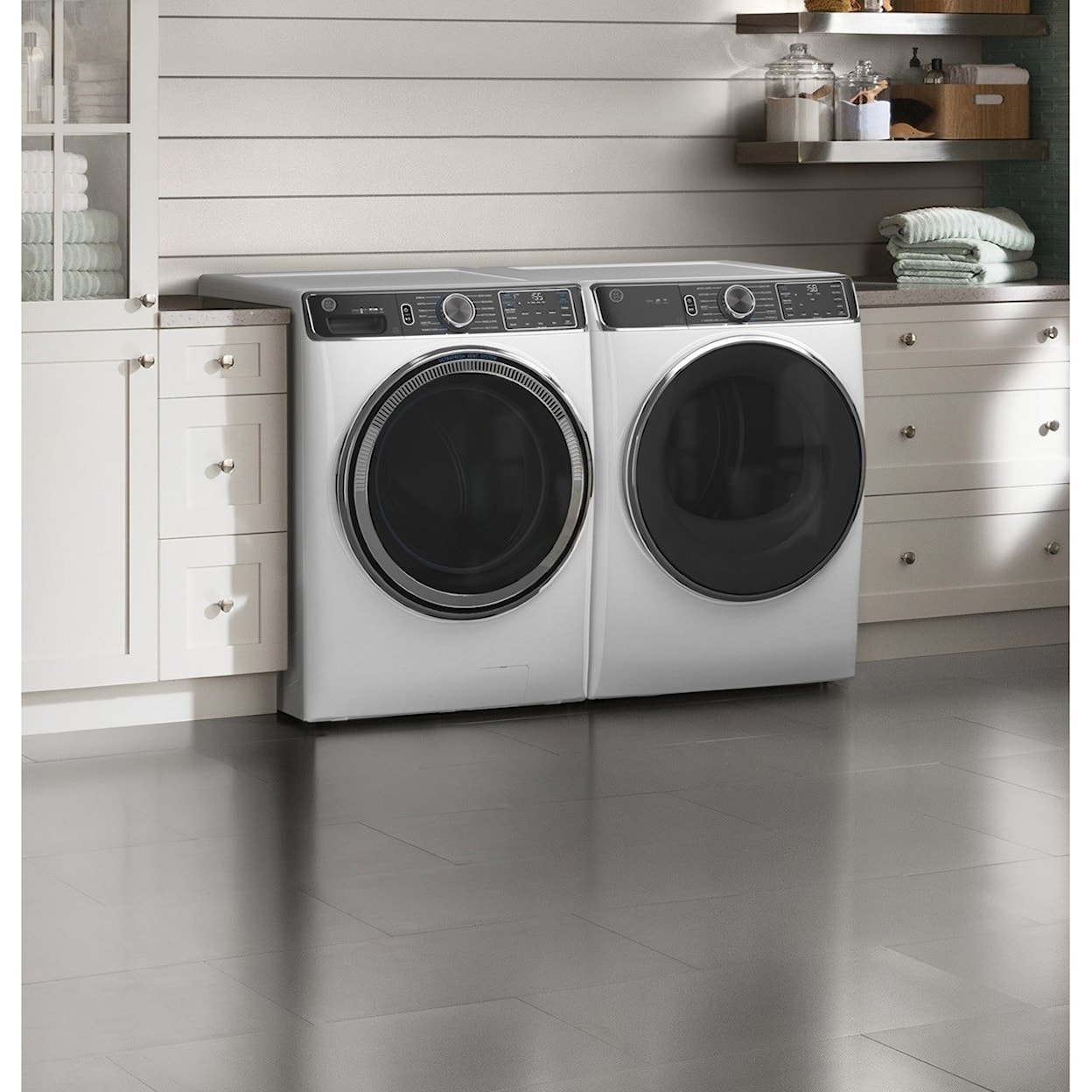 GE Appliances Front Load Washers - GE GE® 5.0 cu. ft. Capacity Smart Washer