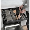 GE Appliances GE Cafe Dishwashers Cafe´™ Smart Dishwasher