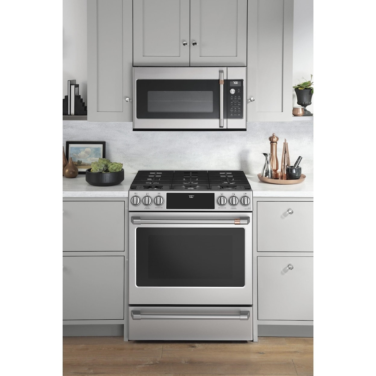 GE Appliances GE Cafe Ranges Cafe´™ 30" Smart Slide-In, Front-Control, Ga