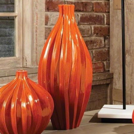 18" Vase