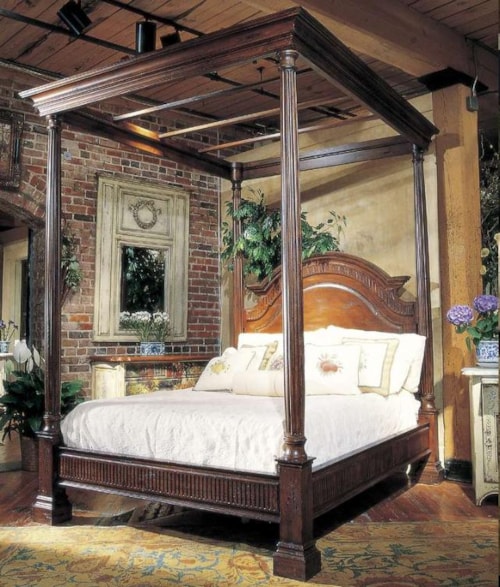 Monet Queen Canopy Bed