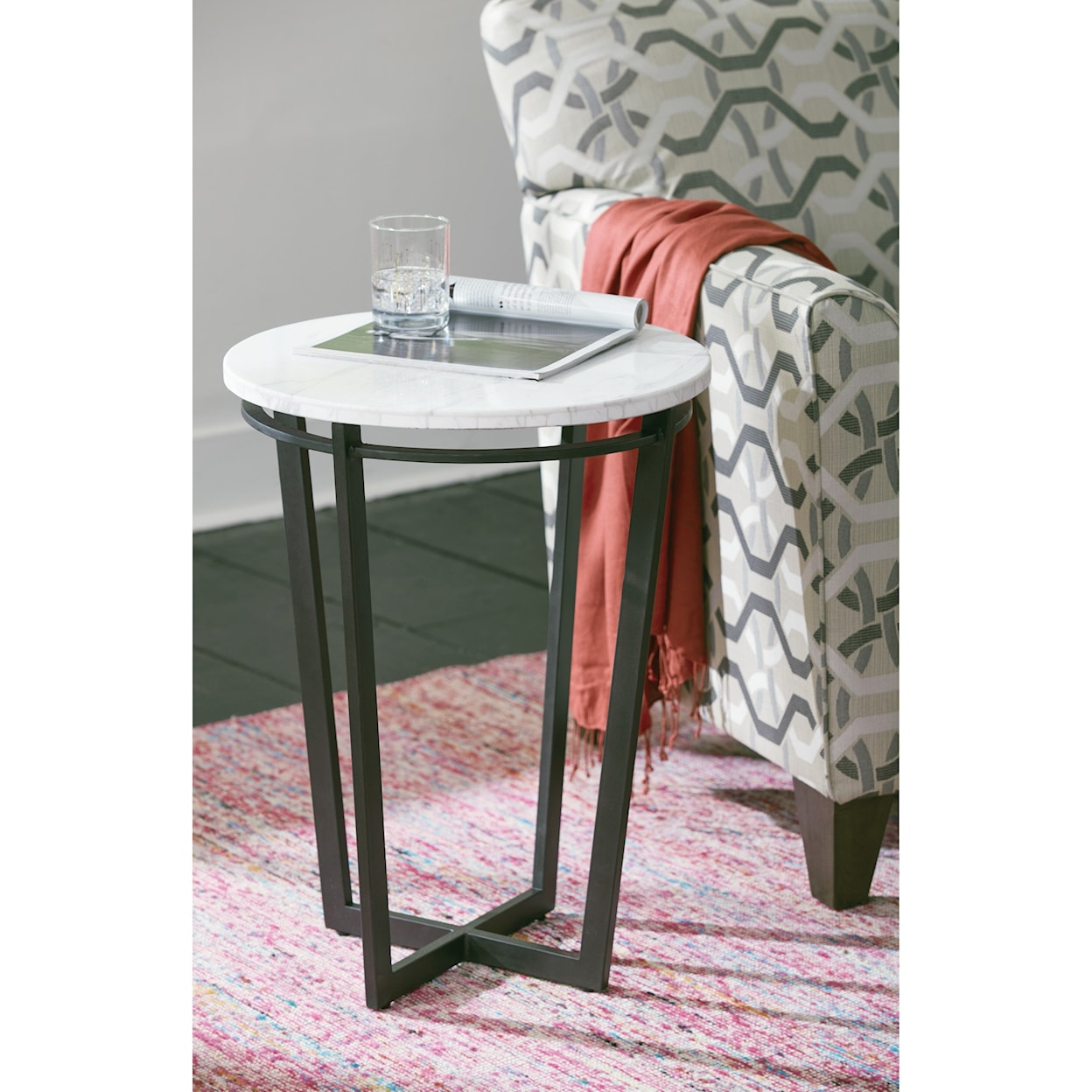 Hammary Sofia Chairside Table