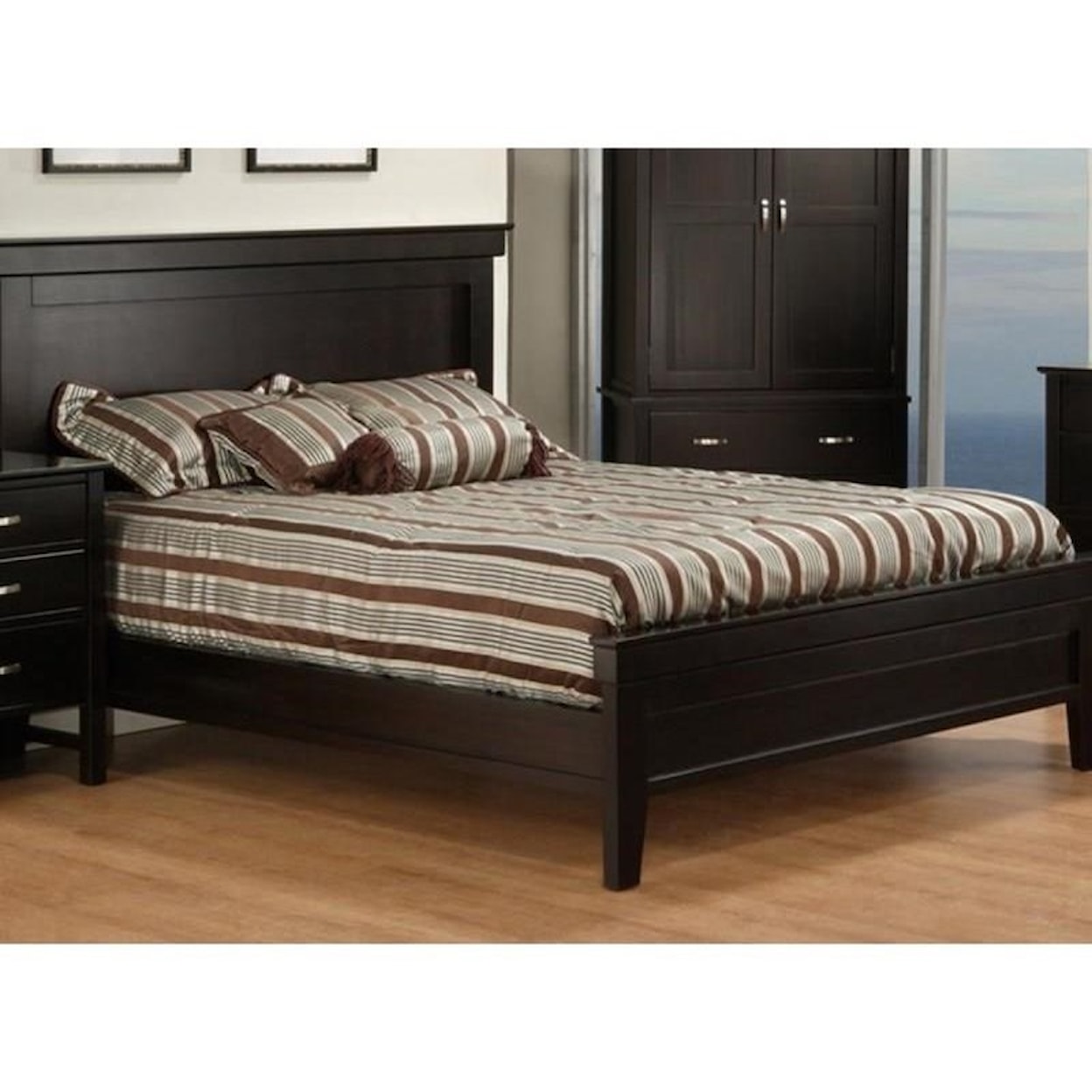 Handstone Brooklyn Queen Bed with Low Footboard