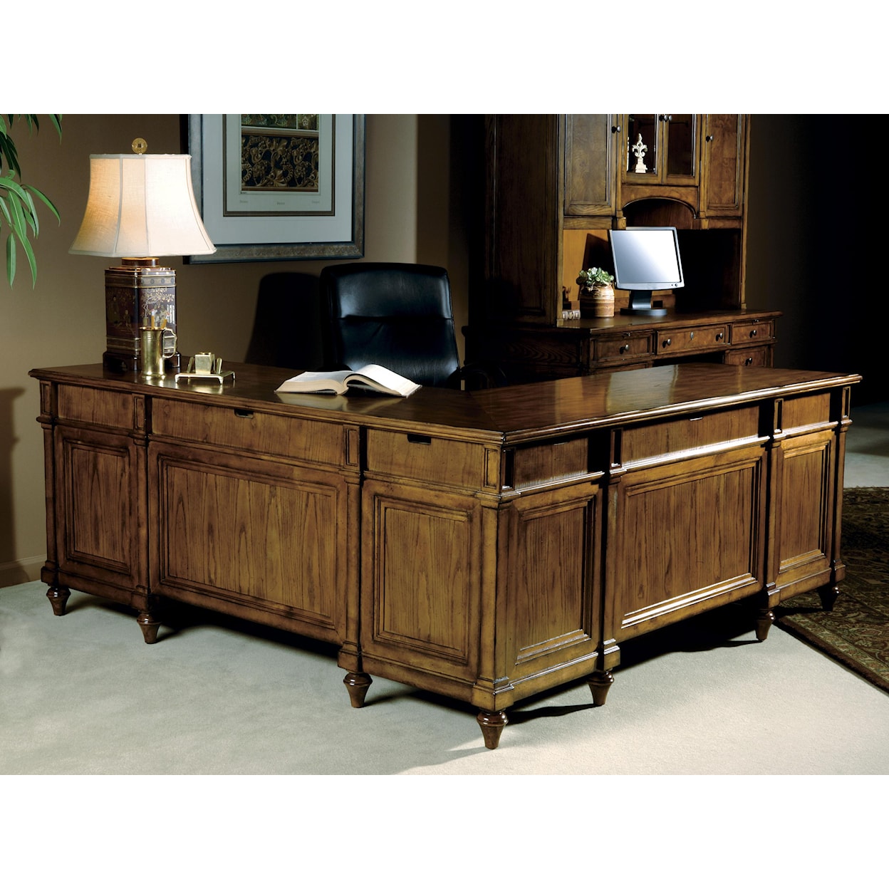 Hekman 7-9000 Executive L-Desk