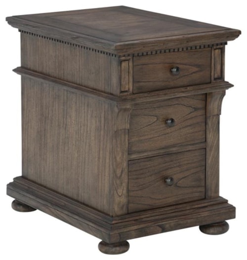 Wellington Estates Chairside Chest