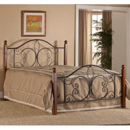 Queen Milwaukee Wood Post Bed