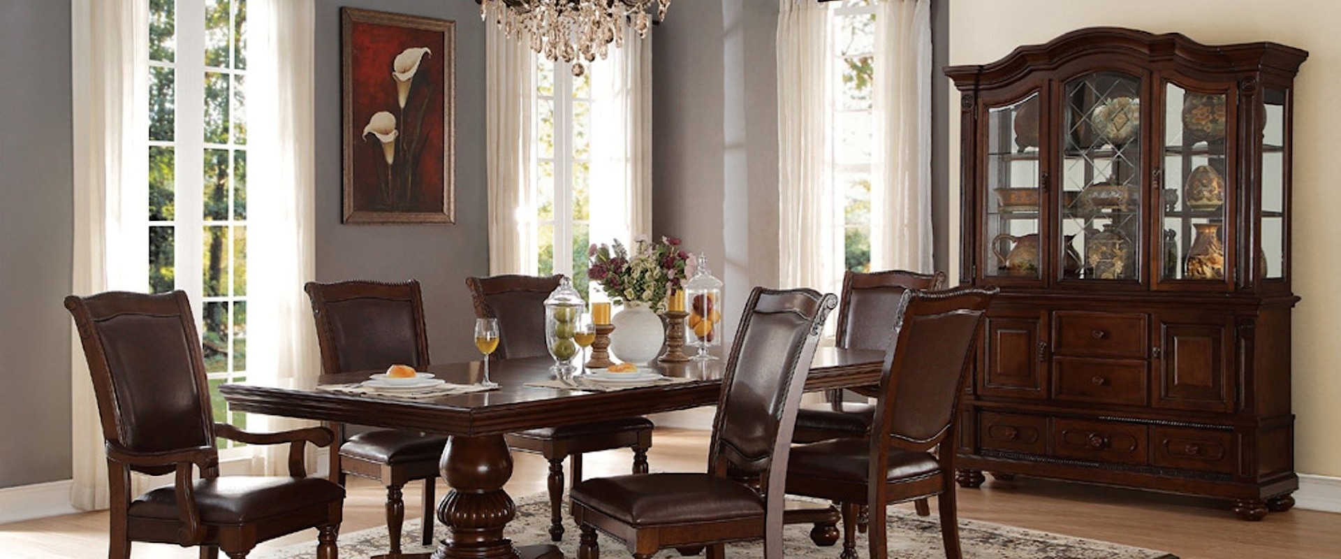 Traditional Formal Dining Room Group