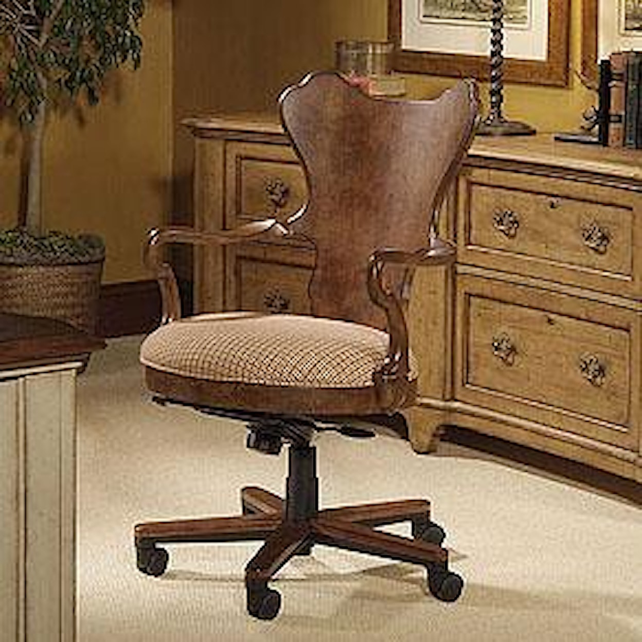 Century Century Chair Gentry Executive Chair