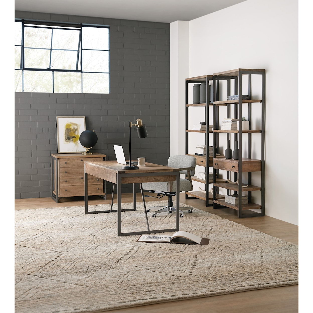 Hooker Furniture 5681-10 Bookcase