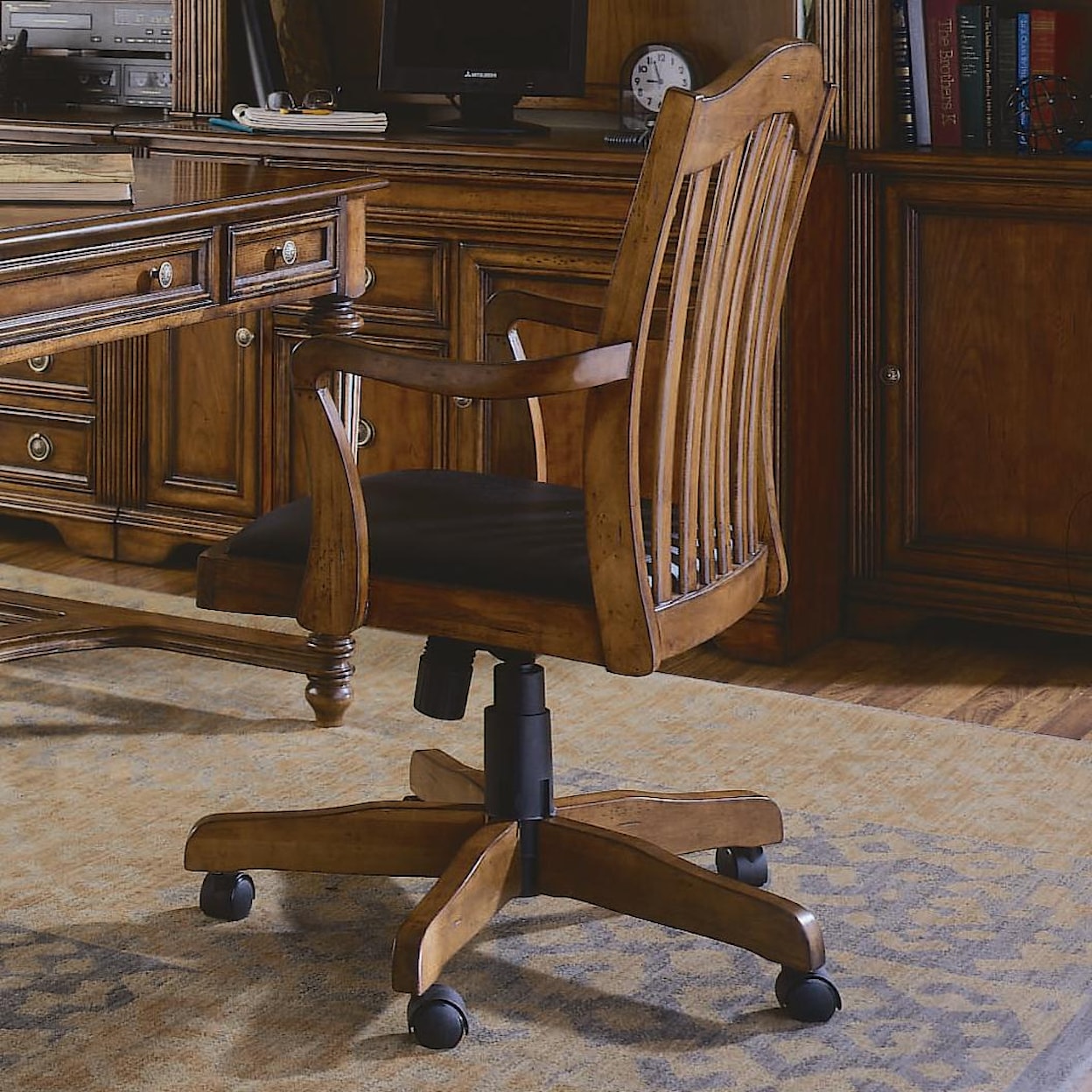 Hooker Furniture Brookhaven Desk Chair