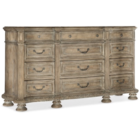 Traditional 12-Drawer Dresser