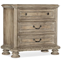 Traditional 3-Drawer Nightstand