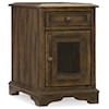 Hooker Furniture Hill Country Dewees Chairside Table