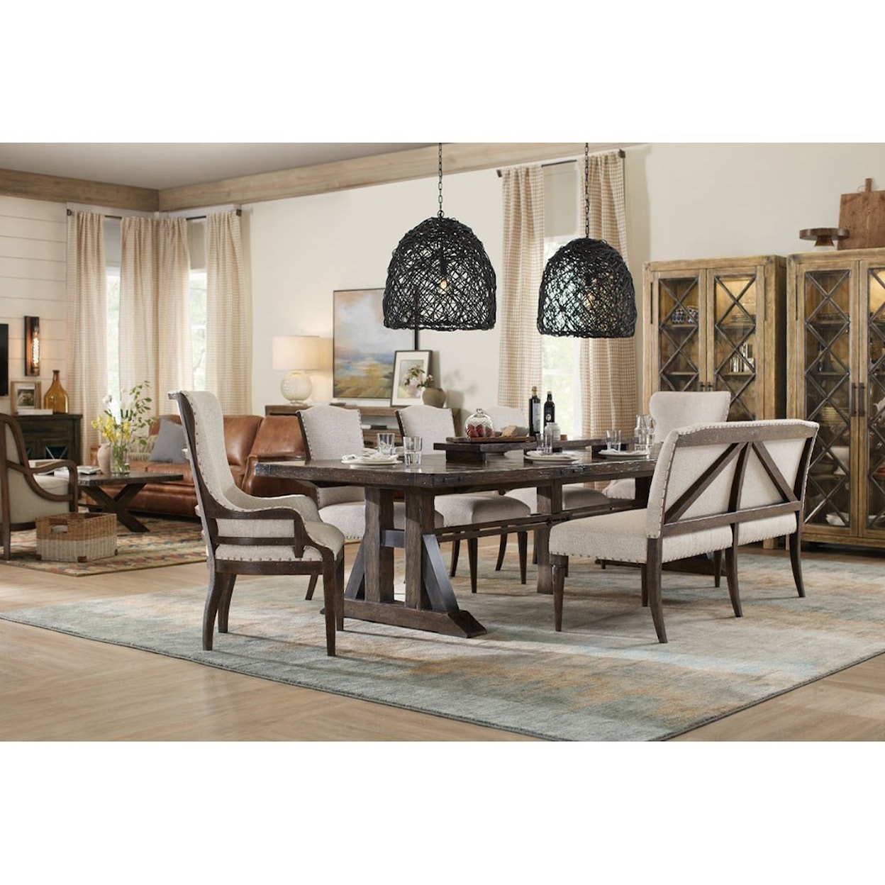 Hooker Furniture American Life - Roslyn County Formal Dining Room Group