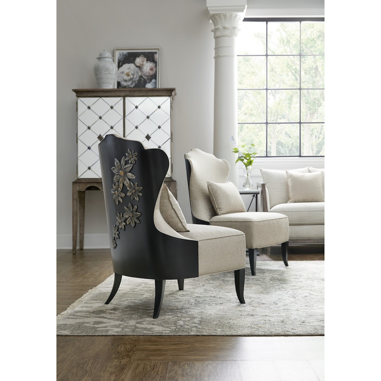 Hooker Furniture Sanctuary Belle Fleur Slipper Chair