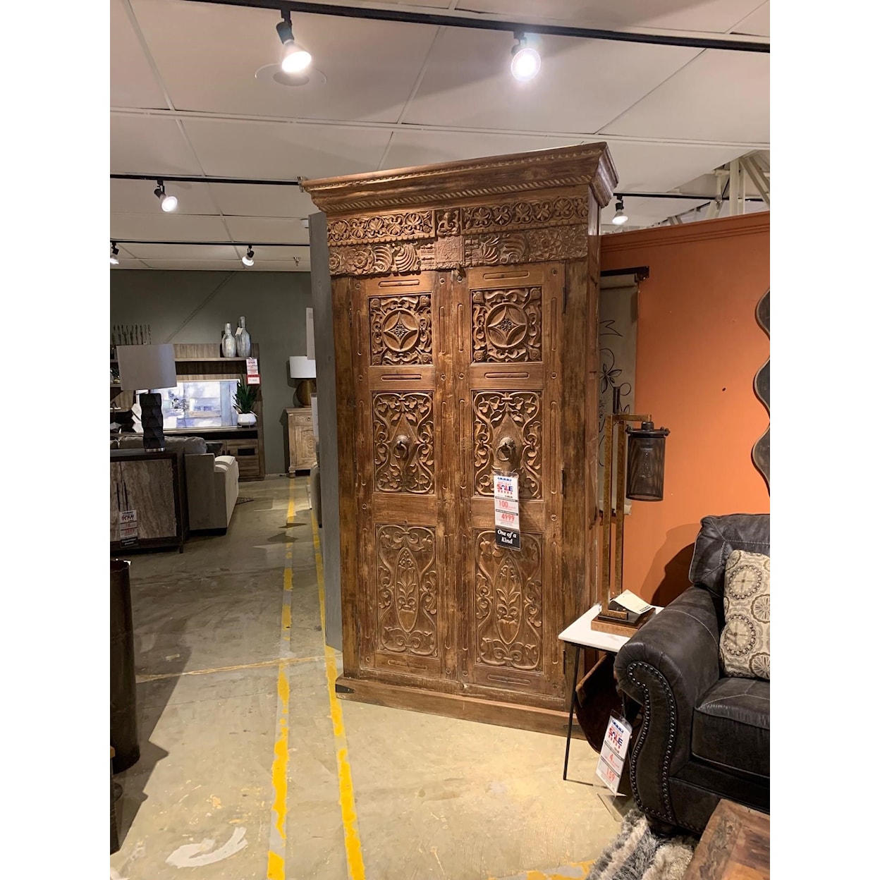 Indus Tree Imports. Inc 615440 Hand Carved Armoire/ Wardrobe