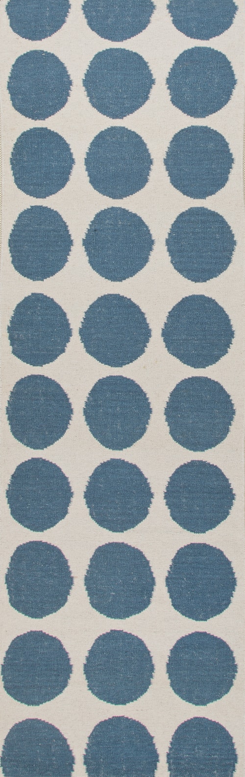 2.6 x 8 Rug
