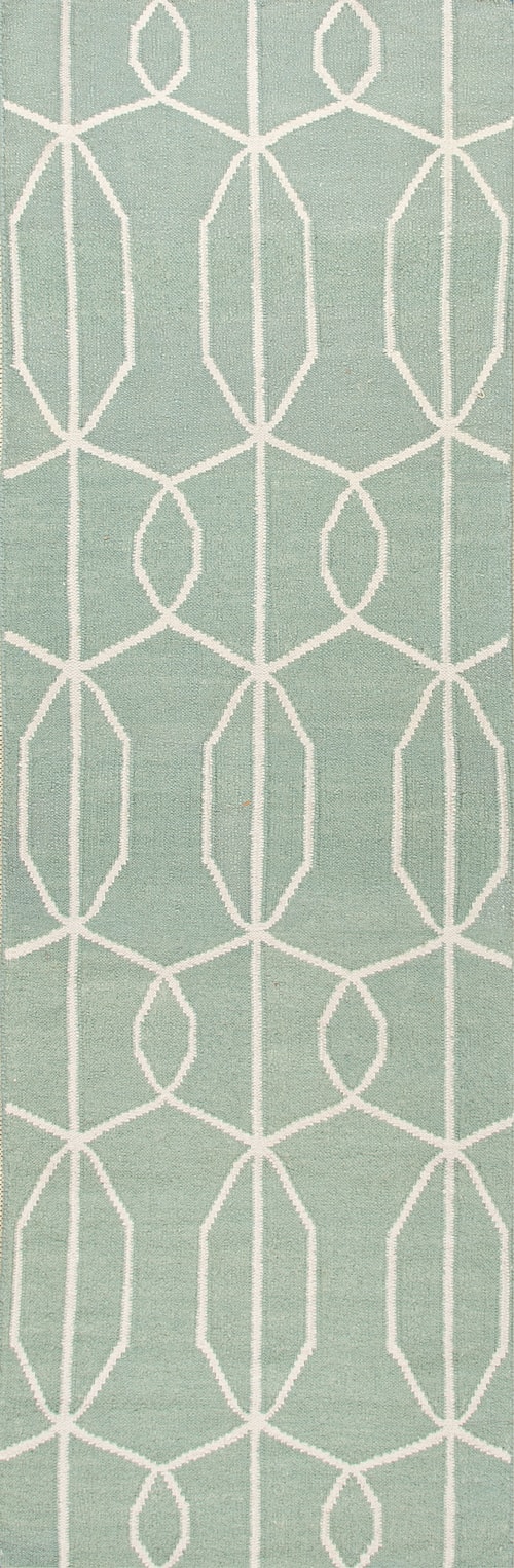 2.6 x 8 Rug